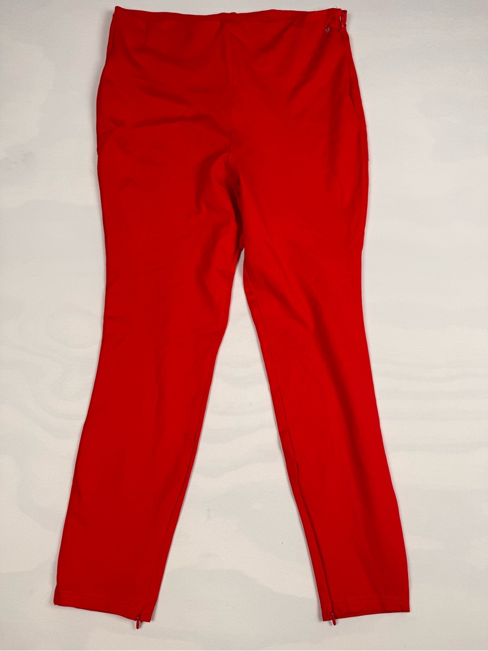 NWT Fabletics 24/7 Skinny Pant Tall Red Women’s L Retail $89